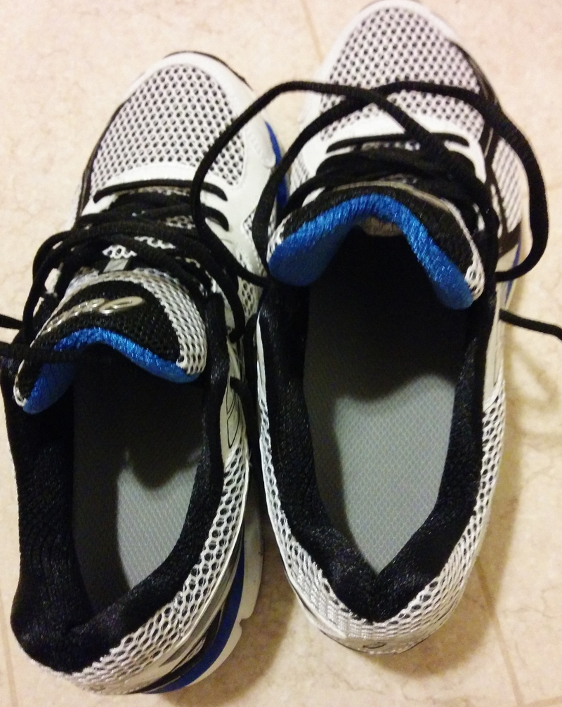 Illustration for article titled Dr. Scholl's Massaging Gel Sport Insole: A Runner's Review